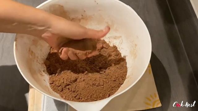 ШОКОЛАДНЫЙ ПИРОГ С ТВОРОГОМ. ГОТОВЛЮ НА НОВЫЙ ГОД И НЕ ТОЛЬКО. DELICIOUS CHOCOLATE CAKE. смотреть онлайн
