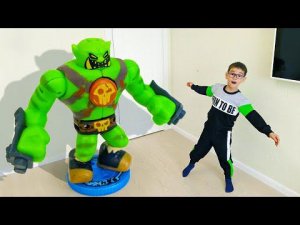 Боевые ГИГАНТЫ Акедо пришли к нам! Новые игрушки на Эрик Шоу.