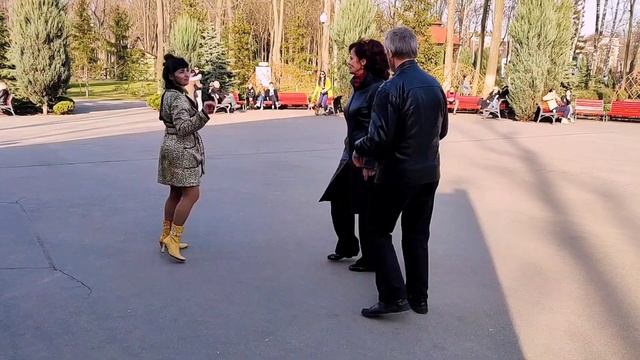 Белым облаком Танцы в парке Горького Апрель 2021 Харьков смотреть онлайн