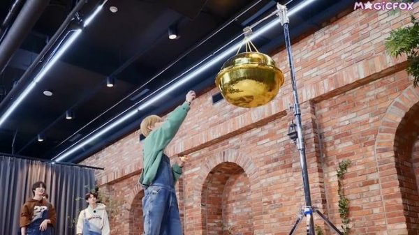 TXT на шоу «TO DO X TXT» Странный Денёк Хынбу и Нольбу (Часть 2), эпизод 136