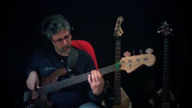 051 222525 by Fabio Concato personal bassline by Rino Conteduca with fretless bass custom RS Guitar смотреть онлайн