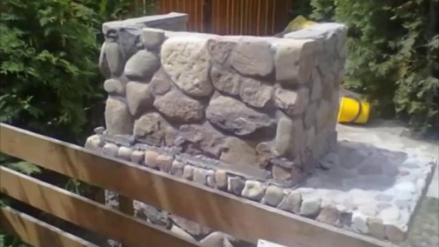 Строительство коптильни барбекю из камня - Construction Smokehouse Barbecue Of Stone