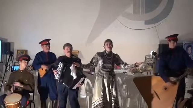 Ансамбль народной музыки "ЗаигрышЪ" г.Волгоград - Ай, вы цыгане и Варенька смотреть онлайн