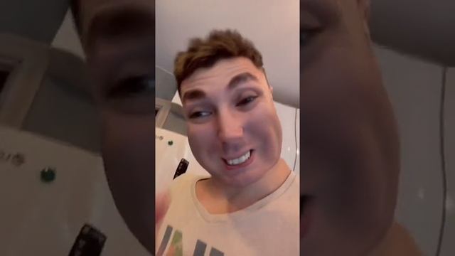 ОТПРАШИВАЕМСЯ НА УРОКЕ В ТУАЛЕТ смотреть онлайн