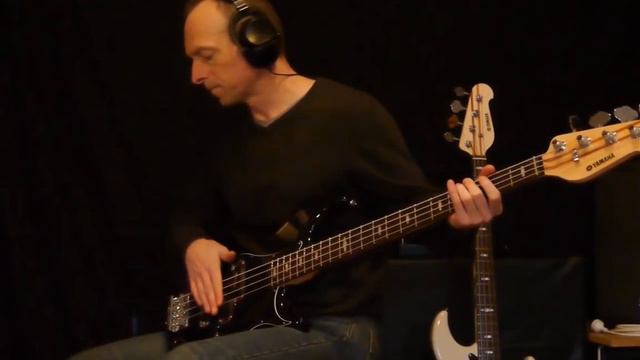 Yamaha BB1024X vs BB424X смотреть онлайн