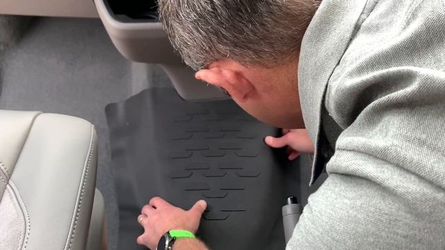 OEM VW Rubber Mats - 3 Piece Install in a VW California Ocean T6.1 Camper! смотреть онлайн
