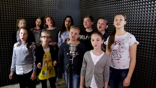 Ансамль "ЮНИКС" - Гимн школы №23 смотреть онлайн