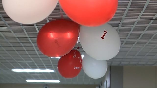 На железнодорожном вокзале Хабаровска торжественно открыт пешеходный тоннель смотреть онлайн