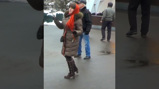 Ты самая красивая Танцы в парке Горького Харьков Январь 2022 смотреть онлайн