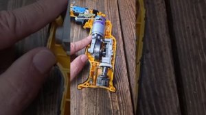 Устройство сабельных пил...