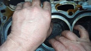 Болтанка поршней в цилиндрах 2AZ-FE