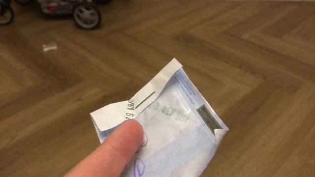 У меня выпал зуб это клык . Мне чуть—чуть было страшно ?. Пожалуйста подпишись за мой зуб смотреть онлайн