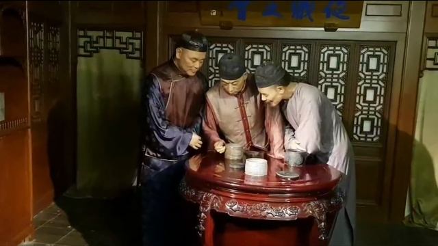 Shanghai Municipal History Museum, Pearl Tower, Shanghai's history museum, Lujiazui, Pudong, China смотреть онлайн