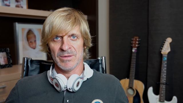 Nový Apple MacBook Pro 2018 - první pohled, co je nové a vyplatí se ho koupit? | 4K смотреть онлайн