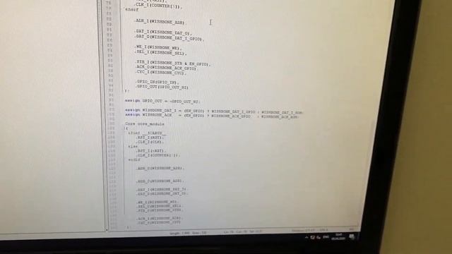 RISC-V 32I core with Wishbone bus on FPGA board (Blink test program) смотреть онлайн