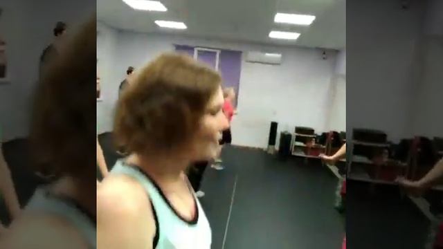 ?ZUMBA?-самое лучшее средство от депрессивной хандры в серые будни! Попробуй и убедишься!? смотреть онлайн