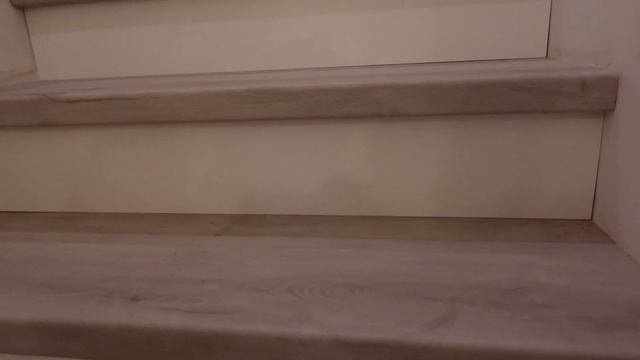 VINYL FLOORING ON STAIRS - NUCORE - NO STAIRNOSE - MUST SEE NEW METHOD FOR INSTALLING VINYL STAIRS смотреть онлайн