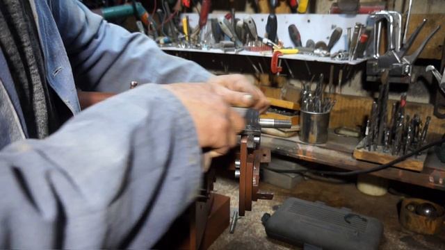 #61 Выпуск: Пробный запуск универсального станка | Испытание гриндера смотреть онлайн