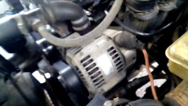 Волга 31105 Под капотом авто. смотреть онлайн