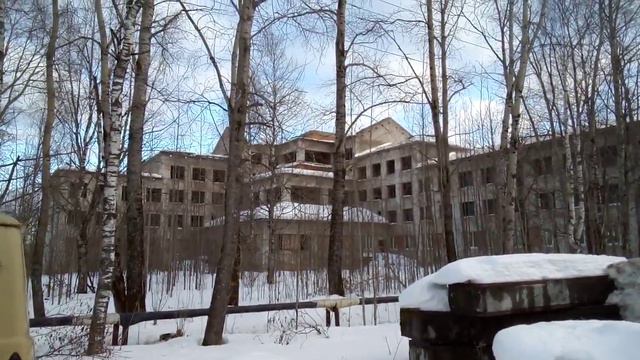 БРОШЕН на произвол судьбы объект, который былбы ГОРДОСТЬЮ г.Емвы республики КОМИ РФ! Евгений Шилов смотреть онлайн