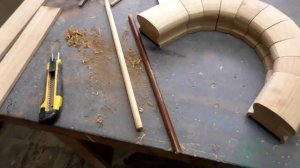 Поворотные перила на лестницу, из дерева .