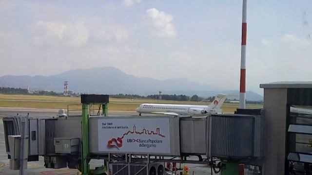 IL CARAVAGGIO INTERNATIONAL AIRPORT BERGAMO смотреть онлайн