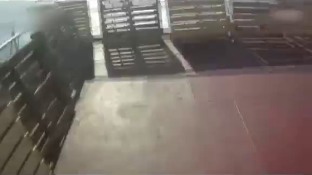 Неудачный абордаж пиратов смотреть онлайн