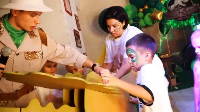 DINO PARTY | День рождения Егора! смотреть онлайн