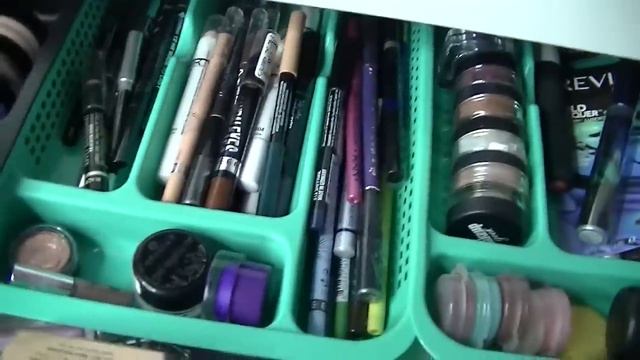 Weekly Makeup Basket || Shop My Stash Jan 30 - Feb 5 смотреть онлайн