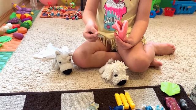 Играем в детский магазин. Играем дома. Играем вместе смотреть онлайн