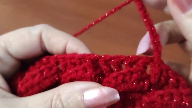 Шапочка крючком. КОМПЛЕКТ шапочка и шарфик крючком.