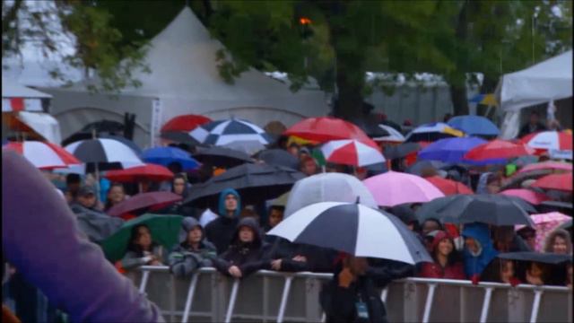 Lacey Sturm from Flyleaf "I Shall Believe" HD (Rock The River 30/09/12) смотреть онлайн