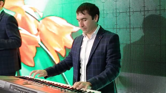 гр.Берекат - Ирина (new 2018). смотреть онлайн