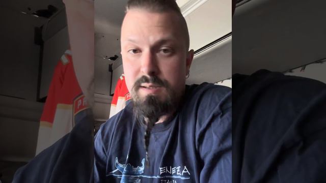 Что плохо в жизни водителя в США? Thinking about truckers life pt 1 смотреть онлайн