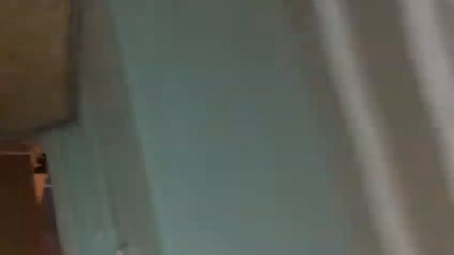 Ильин выбивает телефон из рук смотреть онлайн