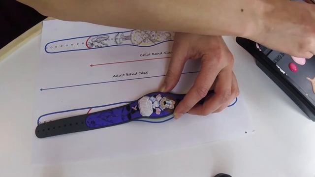 DIY Disney MagicBand Decorating (Painting Tutorial) смотреть онлайн