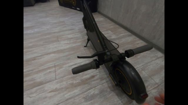 NineBot KickScooter MAX - полный обзор.