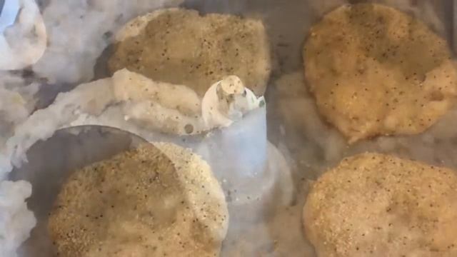 Вкусные ПП котлетки в духовке. Рецепт смотреть онлайн