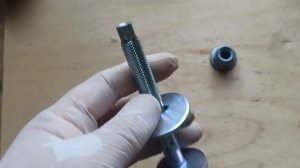 Замена развальных болтов и сайлентблоков.