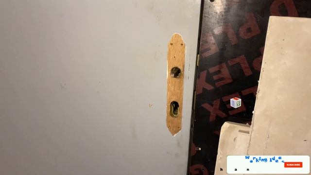 How to Break Locked Door Cylinder in 1 Minute смотреть онлайн