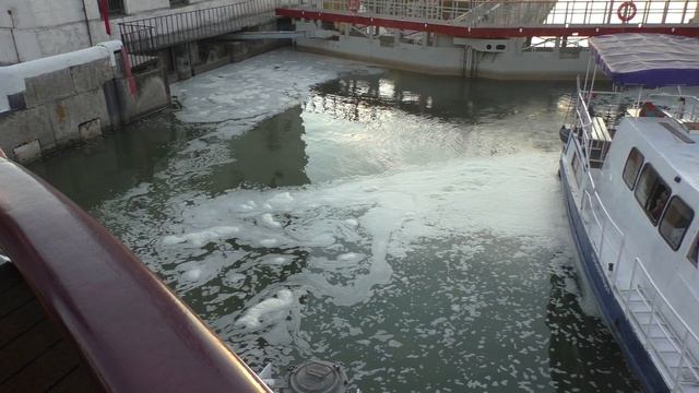 Прохождение шлюзов на маломерных судах / 2020 / смотреть онлайн