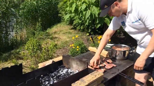 Как пожарить Шашлык. Рыбалка . Дача Горца. Стейк из свинины. Овощи на гриле. Пикник на природе . смотреть онлайн