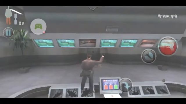 подземные хранилища банка, заброшенная старая станция метро, действующая станция метро в городе