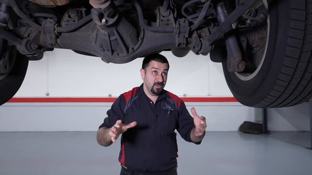 The 200 Toyota Series Land Cruiser | Common Problems | LC200 Vs. LX570 смотреть онлайн