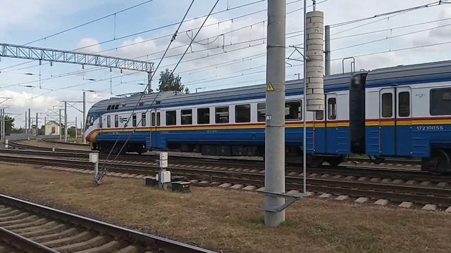 Дизель-поезд ДР1Б-506 ст. Жлобин-Пассажирский смотреть онлайн