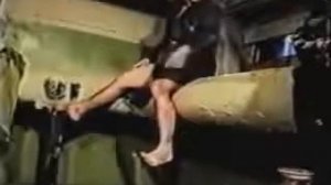 Братишка, я тебе покушать принёс