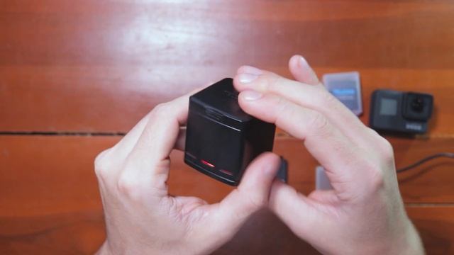 TELESIN Triple Battery Charger With Batteries For The GoPro HERO 7 | REVIEW & TEST смотреть онлайн