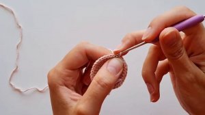 ПЕТЛЯ СМЕЩЕНИЯ. Что такое круг со смещением петель для амигуруми. Вязание по кругу для начинающих