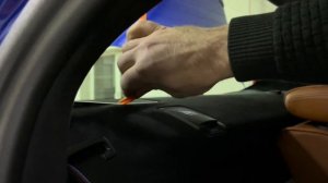 Bowers & Wilkins в BMW. Инструкция по монтажу и обзор сеток из полированного алюминия с подсветкой!