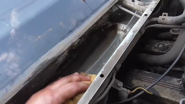 TOYOTA CROWN MS-137/GS-131. ЗАМЕНА КАПОТА . смотреть онлайн